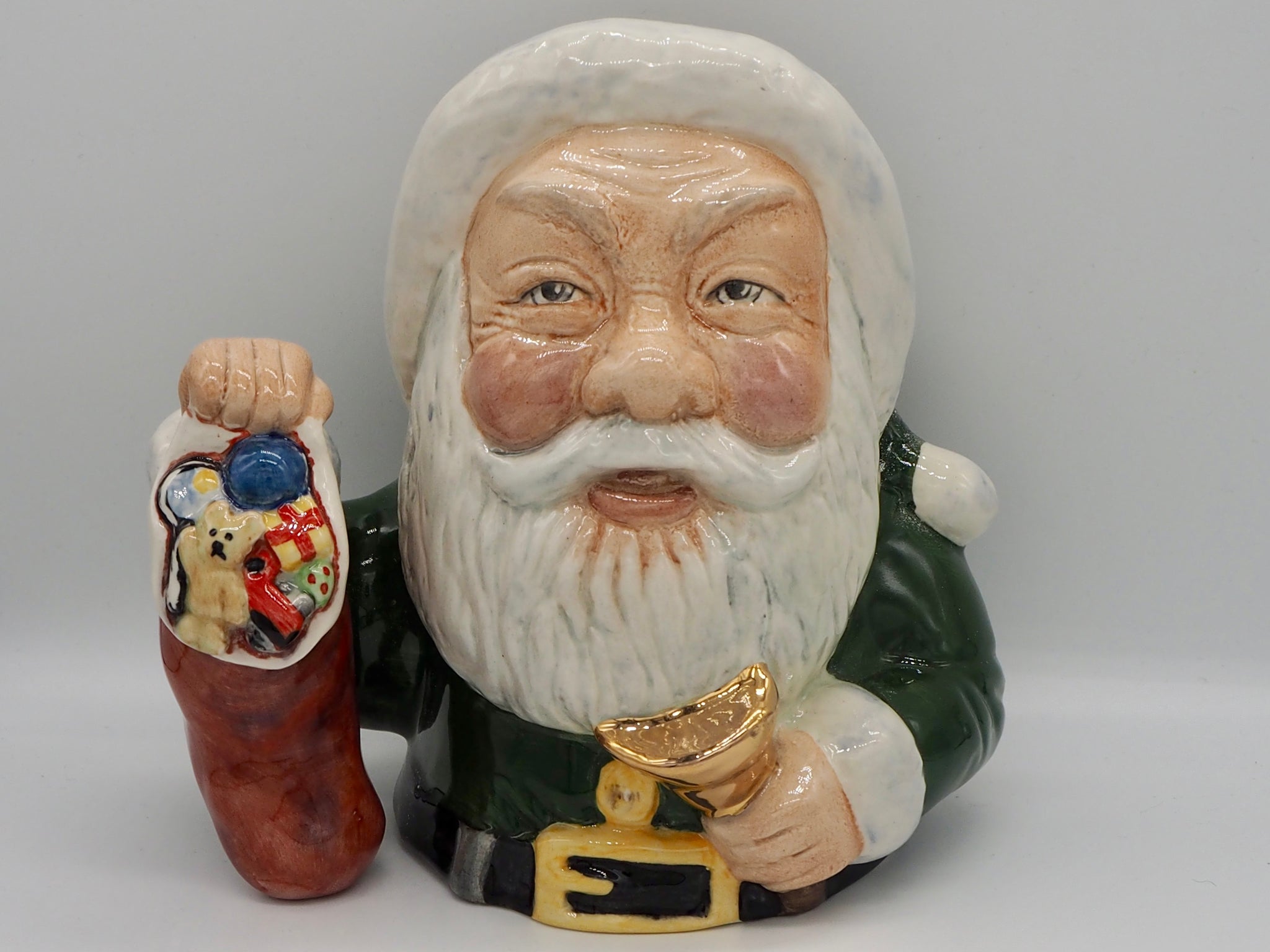 Santa - Vintage Green